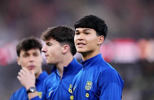 开云登录入口-世体：巴萨更衣室内部有消息称德罗可能会加盟巴黎圣日耳曼